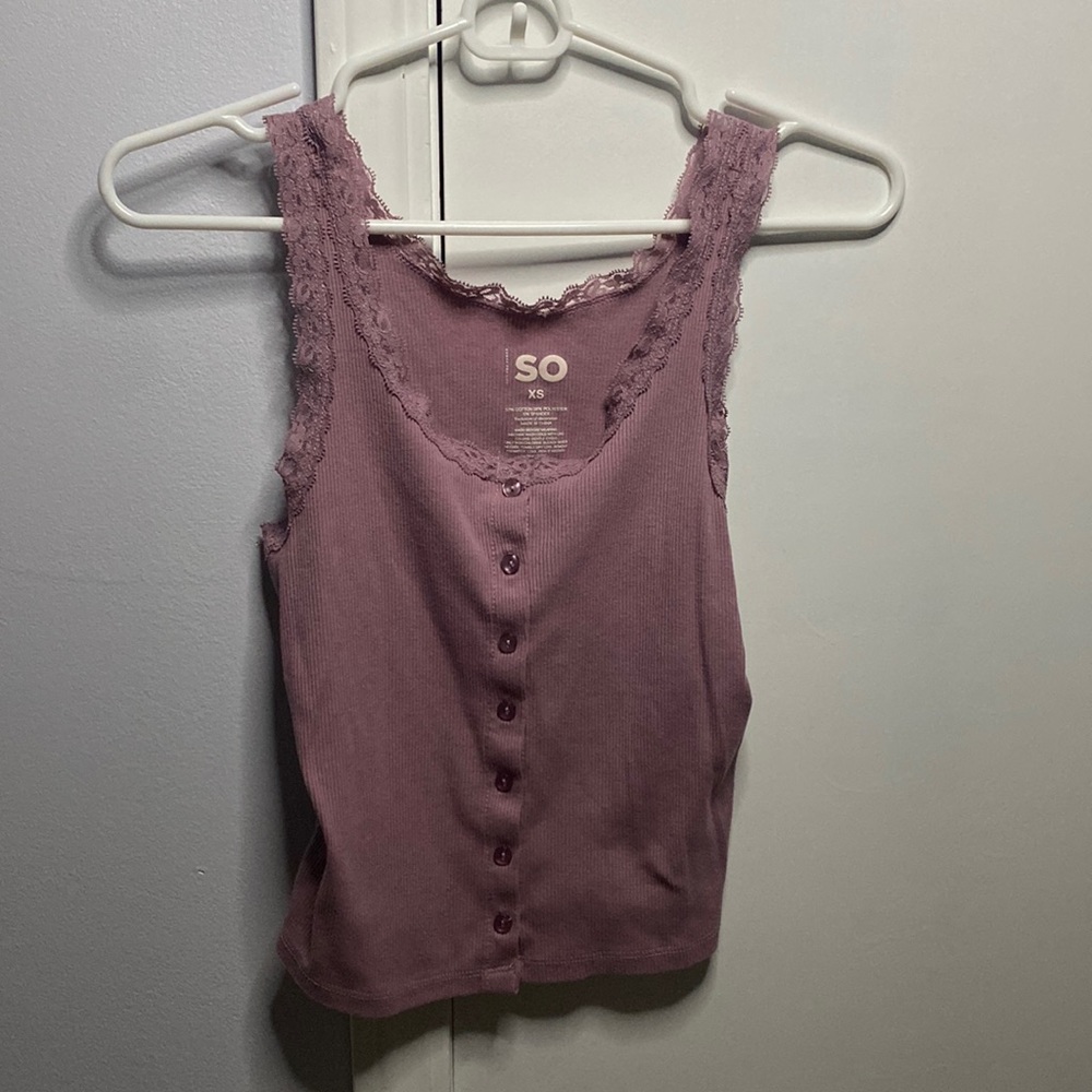 Brand: SO Style: Button Down Tank Top Size: Extra Small